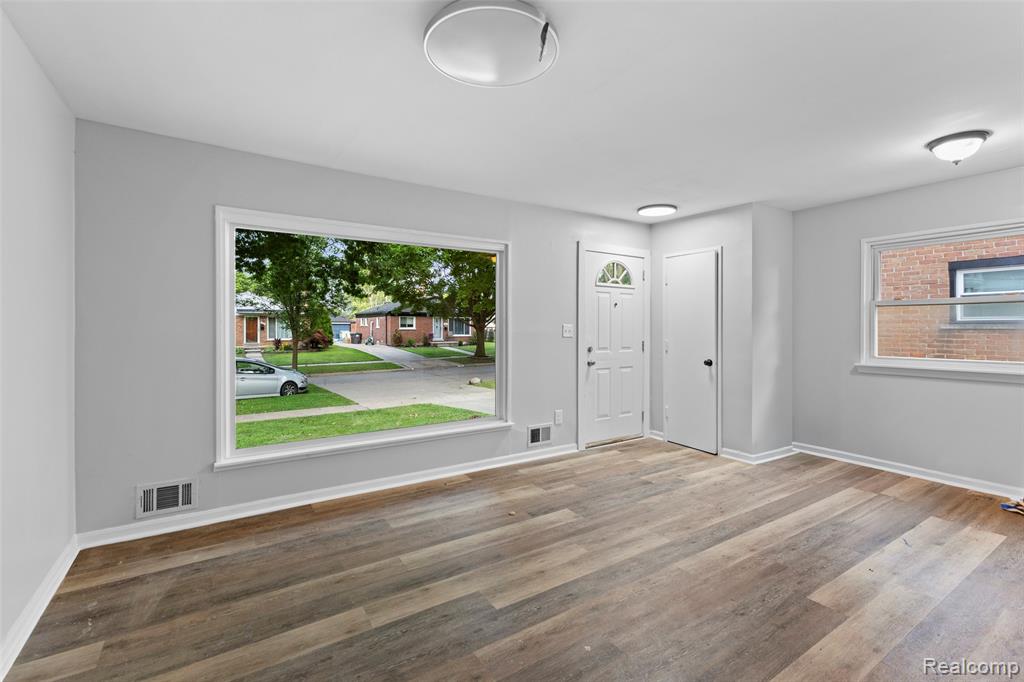 7608 Tulane Street, Taylor, MI 48180 — Photo 5
