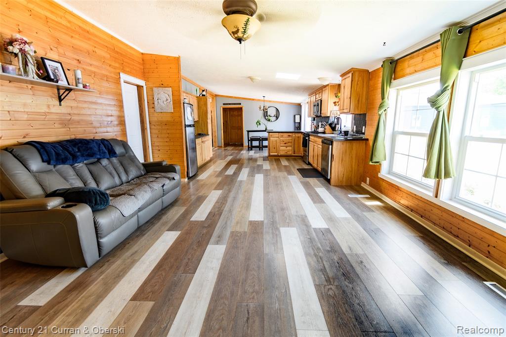 13045 Strong Boulevard, South Rockwood, MI — Photo 15