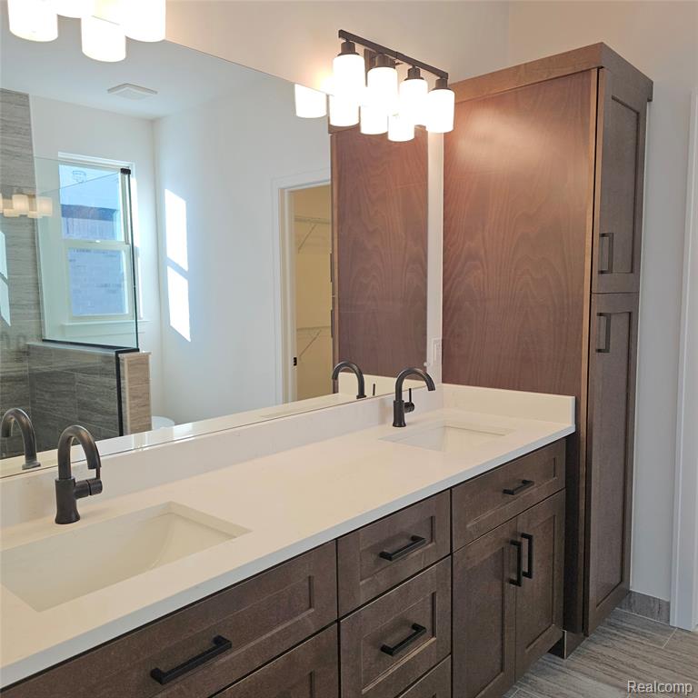 50797 Mistwood Drive, Macomb, MI 48042 — Photo 14