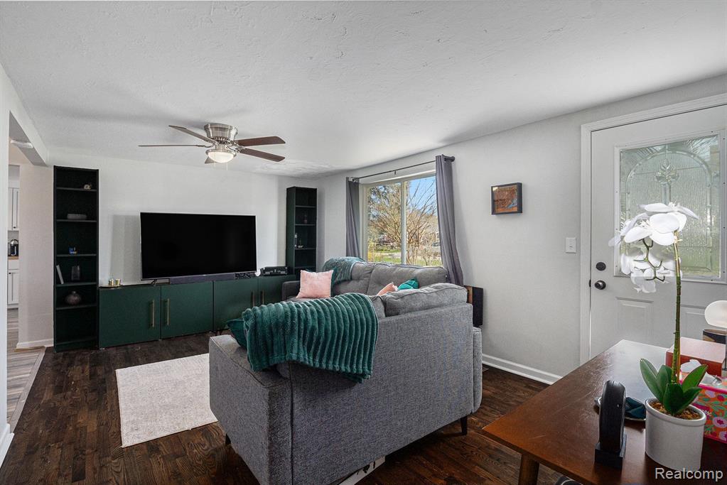 7125 ALGER Drive, Davison, MI 48423 — Photo 7