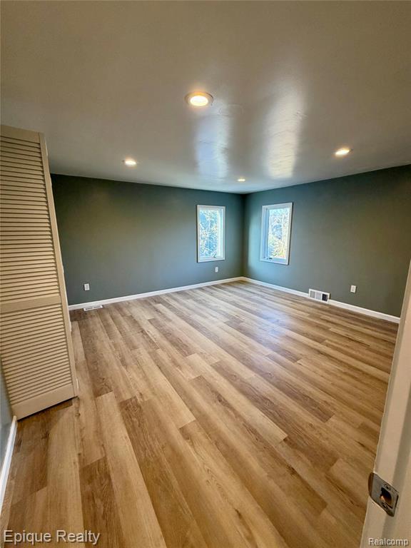 4405 Pengelly Road, Flint, MI 48507 — Photo 31