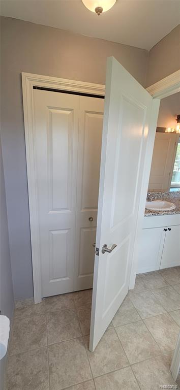 854 Jennifer Lane, South Lyon, MI 48178 — Photo 37