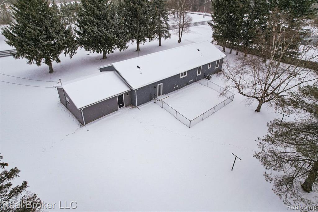 9027 N ELMS Road, Clio, MI 48420 — Photo 38