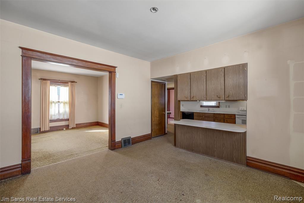 432 Prairie Street, Charlotte, MI 48813 — Photo 8