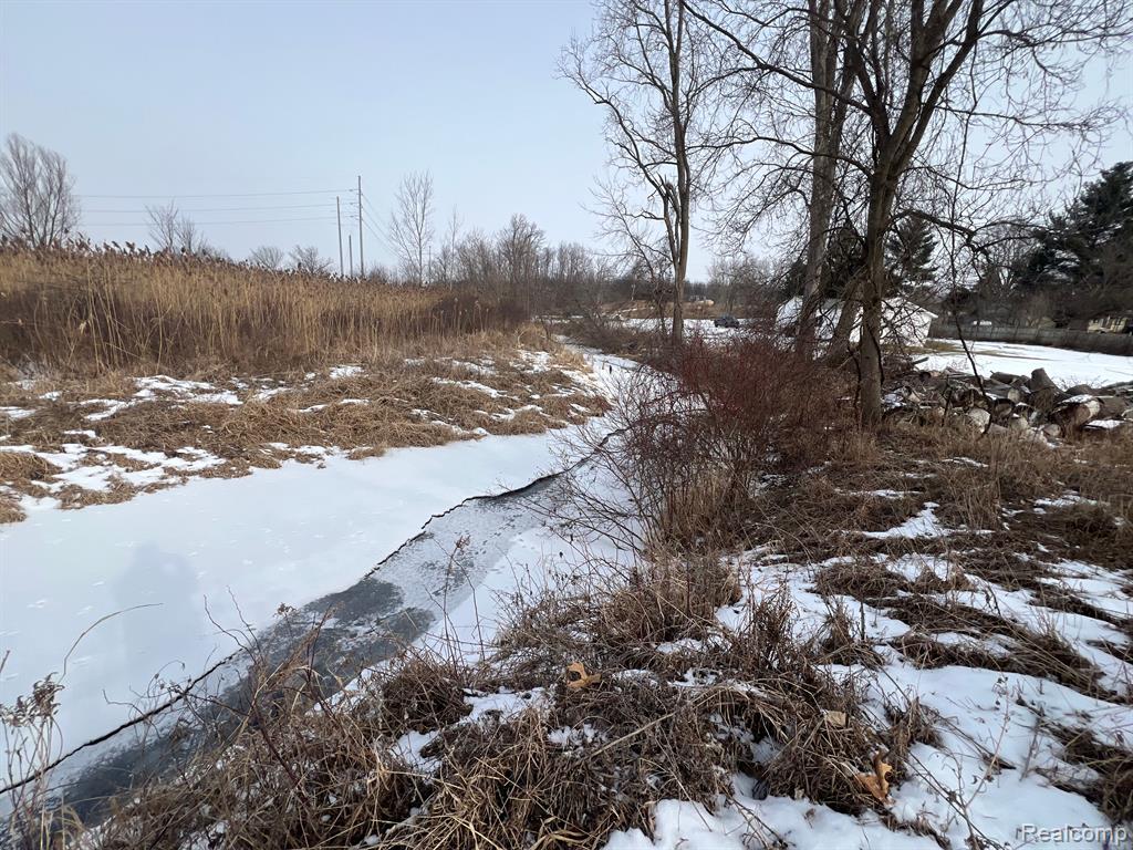 7577 CROFOOT Road, Fowlerville, MI 48836 — Photo 21