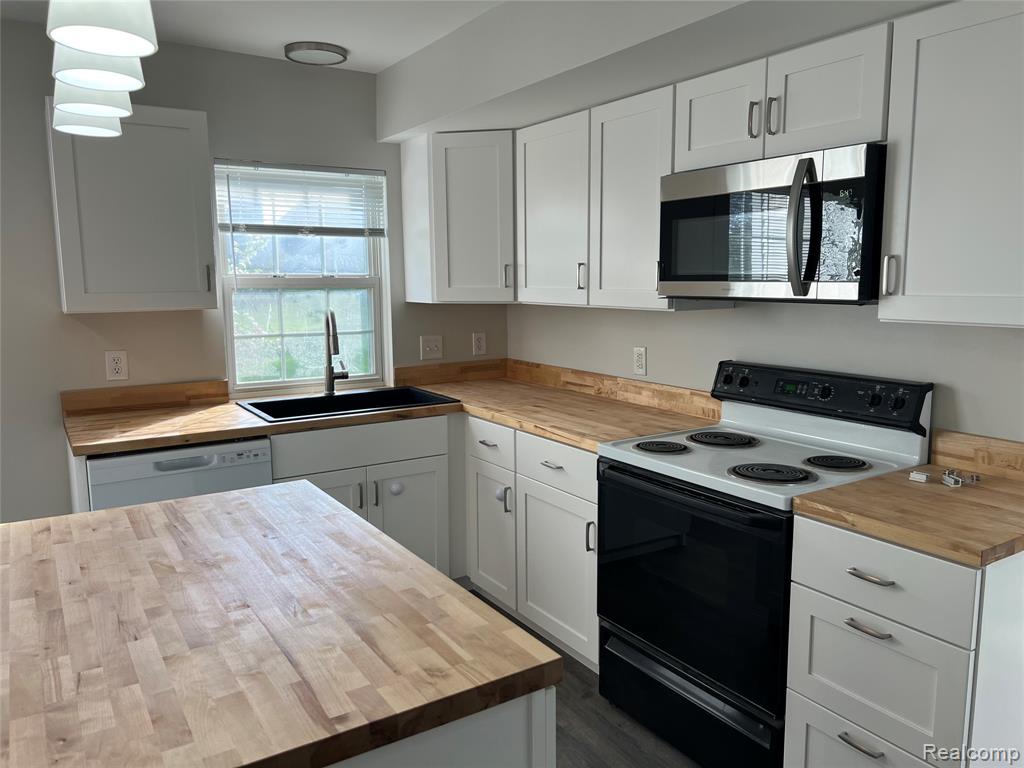 2802 Green Valley Drive - Photo 5
