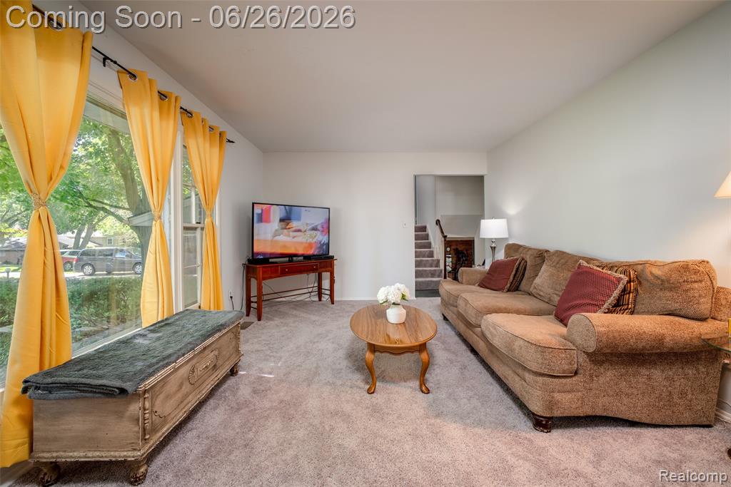 6826 Spruce Drive, Bloomfield Hills, MI 48301 — Photo 5