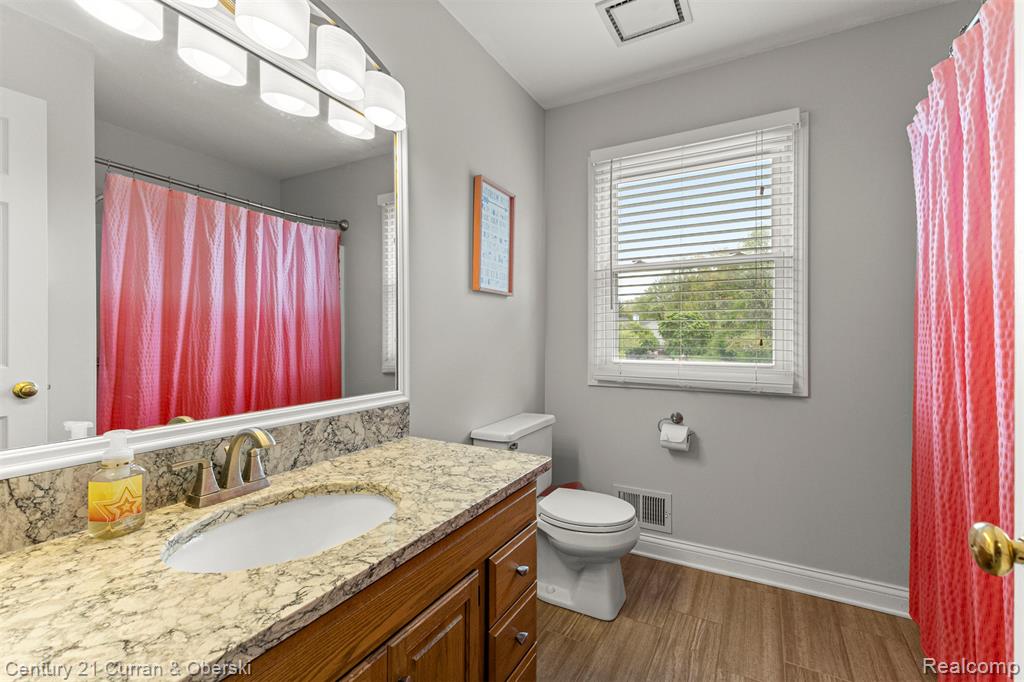 1256 Wedgewood Circle, Saline, MI 48176 — Photo 40