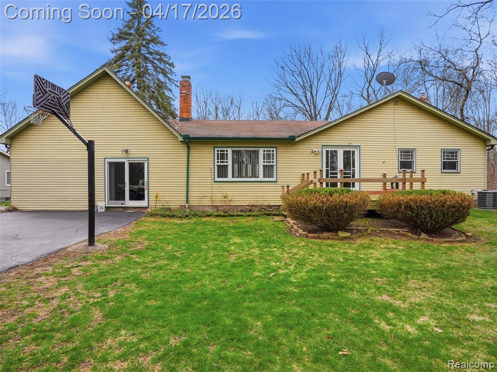 11430 Big Lake Road, Davisburg, MI 48350 — Photo 40