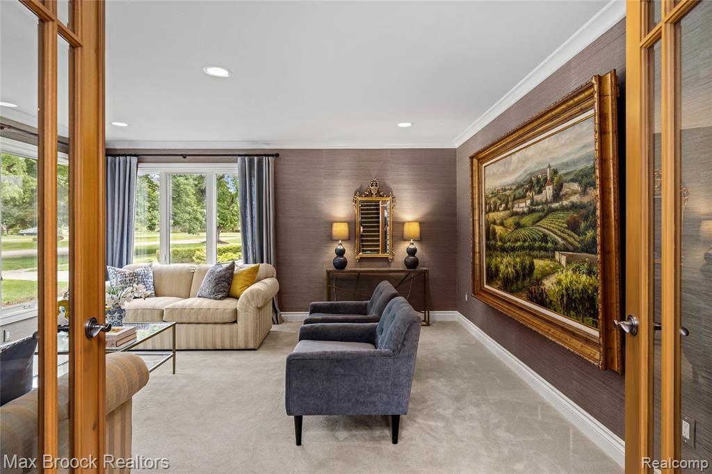 18341 Warwick Street W, Beverly Hills, MI 48025 — Photo 6