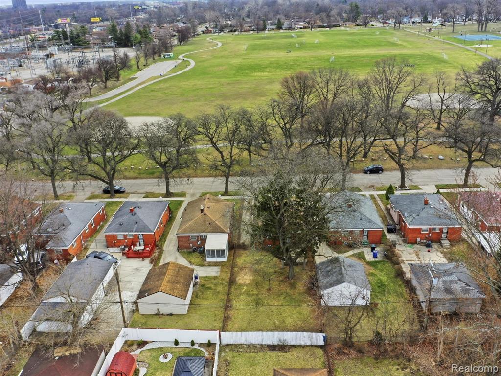 20271 Grandville Avenue, Detroit, MI 48219 — Photo 27