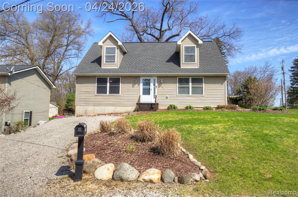 7395 Harrington Drive, Brighton, MI 48116 — Photo 4