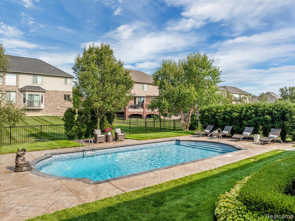 52442 Melody Drive, Macomb, MI 48042 — Photo 7