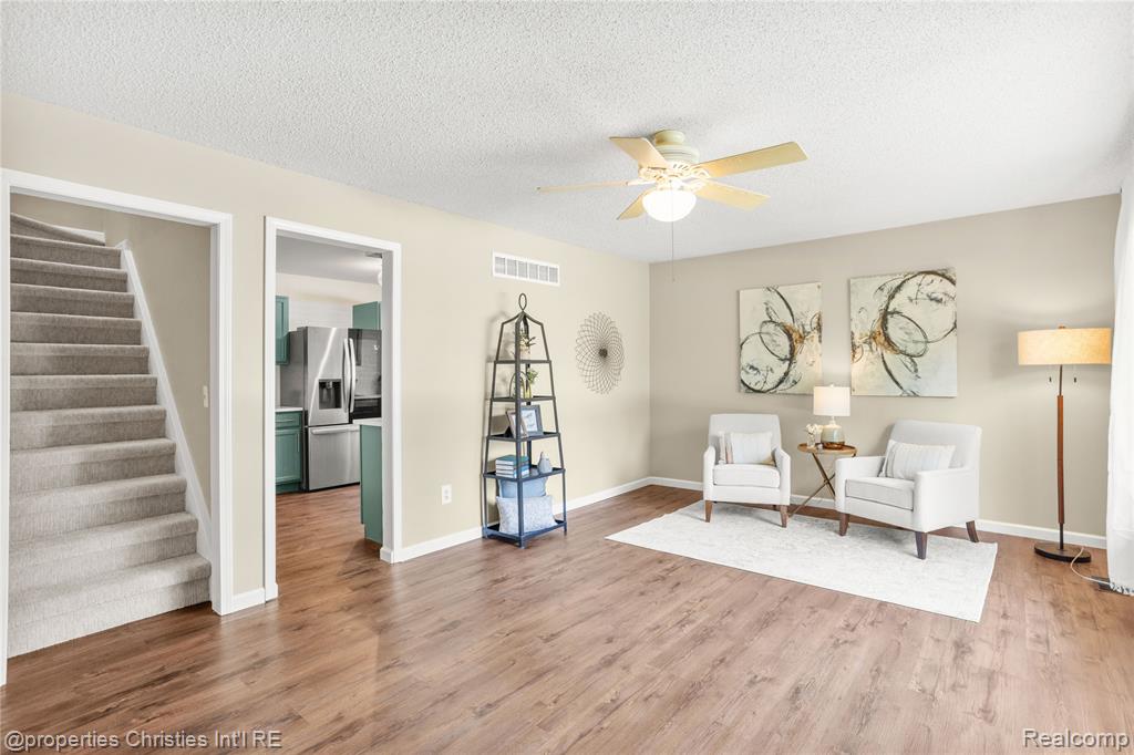 61374 Dean Drive, South Lyon, MI 48178 — Photo 6