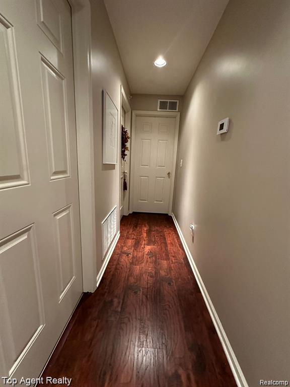 45553 Hidden View Court, Utica, MI 48315 — Photo 13