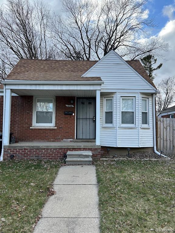 8427 Artesian Street, Detroit, MI 48228 — front exterior