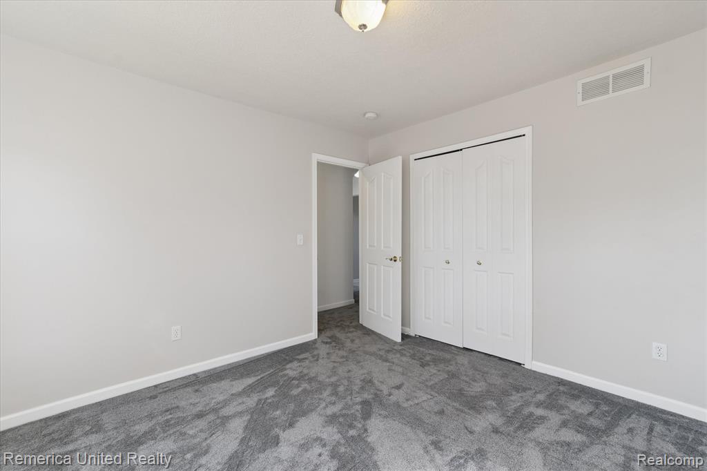 8474 Baudine Road, Pinckney, MI 48169 — Photo 38