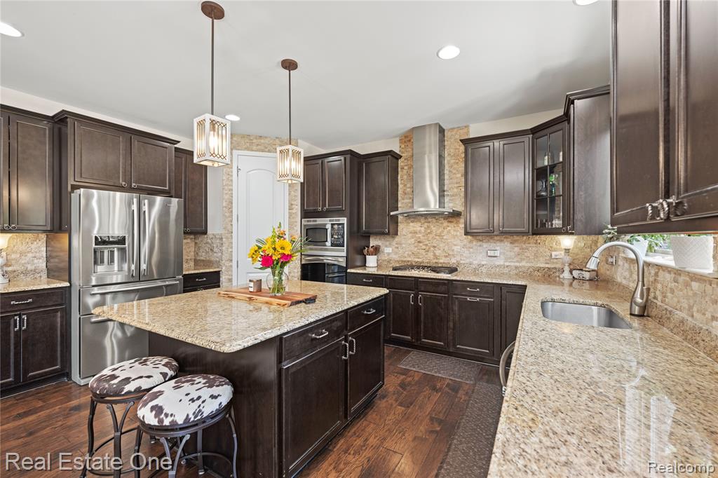 5778 Strawberry Circle, Commerce Twp, MI 48382 — Photo 26