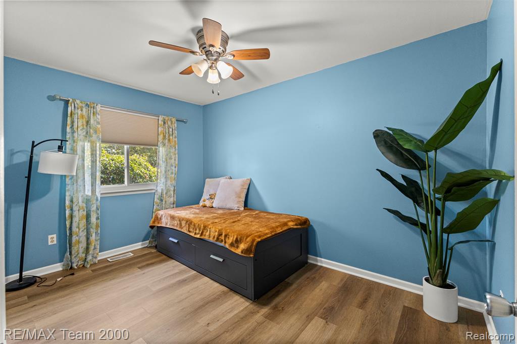 7085 London Court, Canton, MI 48187 — Photo 22