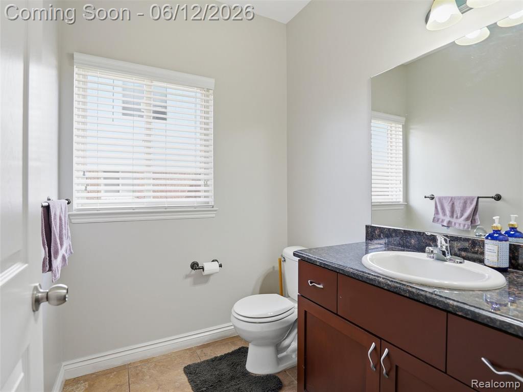 50606 Bredenbury Drive, Macomb, MI 48044 — Photo 9