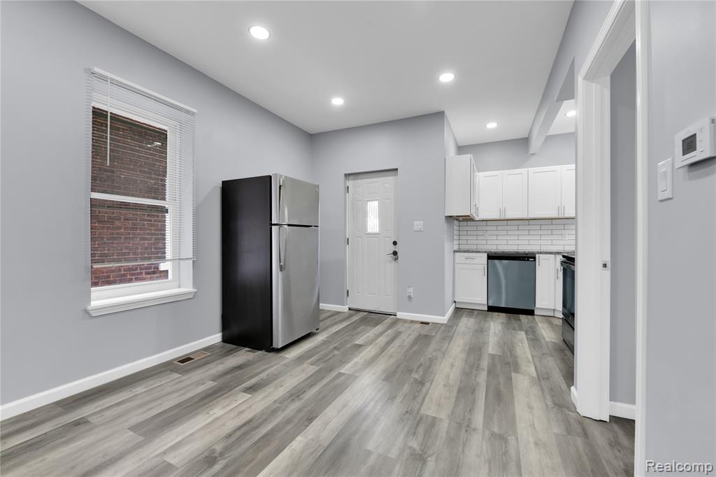 2653 LOTHROP Street, Detroit, MI 48206 — Photo 7