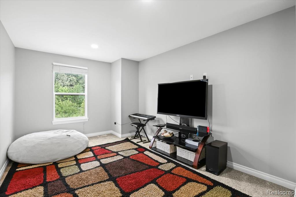 43570 Cherrywood Lane, Canton, MI 48188 — Photo 12