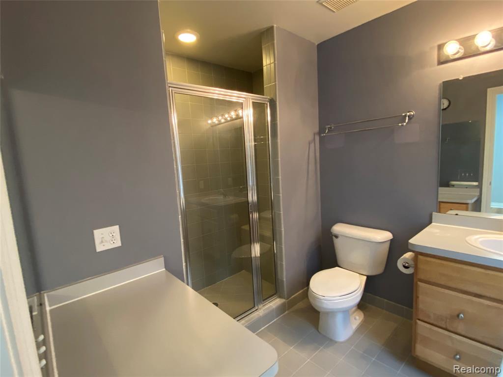45717 GRAYSTONE Lane, Canton, MI 48187 — Photo 22