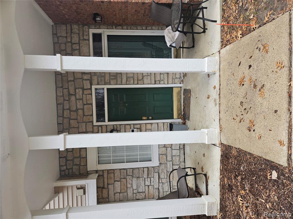56567 Scotland Boulevard, Utica, MI 48316 — front exterior