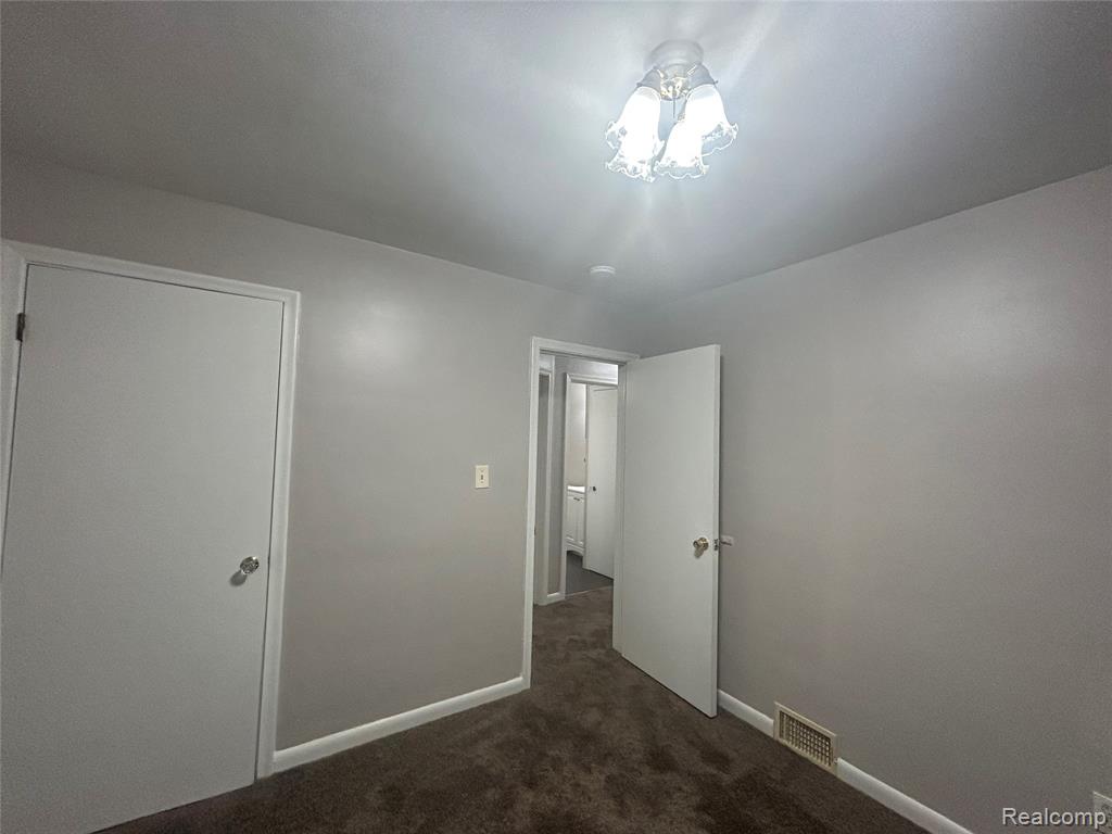 16121 Salem Street, Detroit, MI 48219 — Photo 12