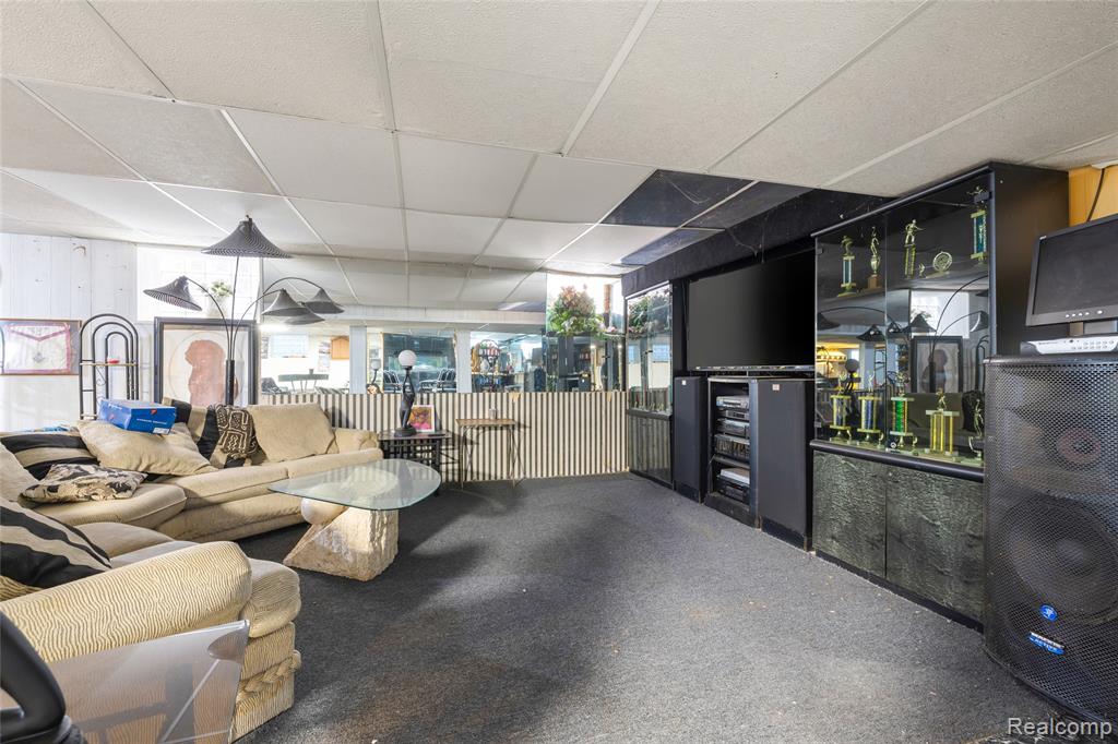 2425 W Grand Boulevard, Detroit, MI 48208 — Photo 19