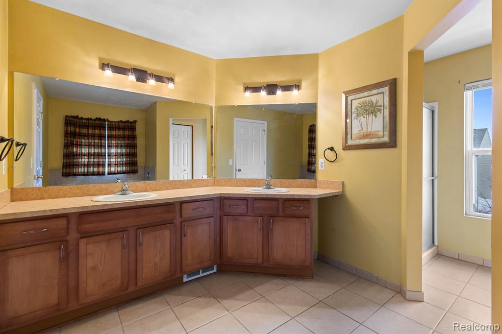 50444 THEODORE Lane, Chesterfield, MI — Photo 22