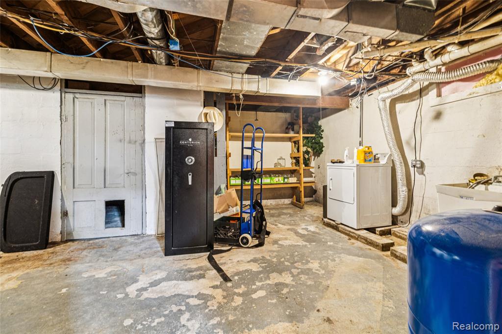 9710 E Newburg Road, Durand, MI 48429 — Photo 34