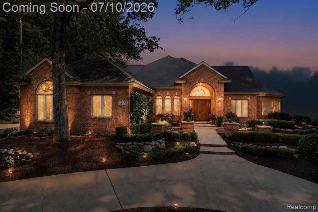 12172 Woodline Drive, Fenton, MI 48430 — Photo 4