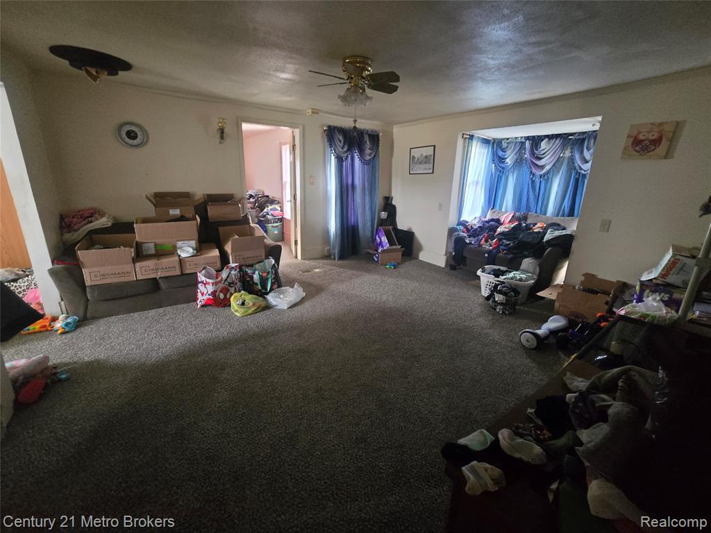 5638 N Lake Road, Columbiaville, MI, 48421