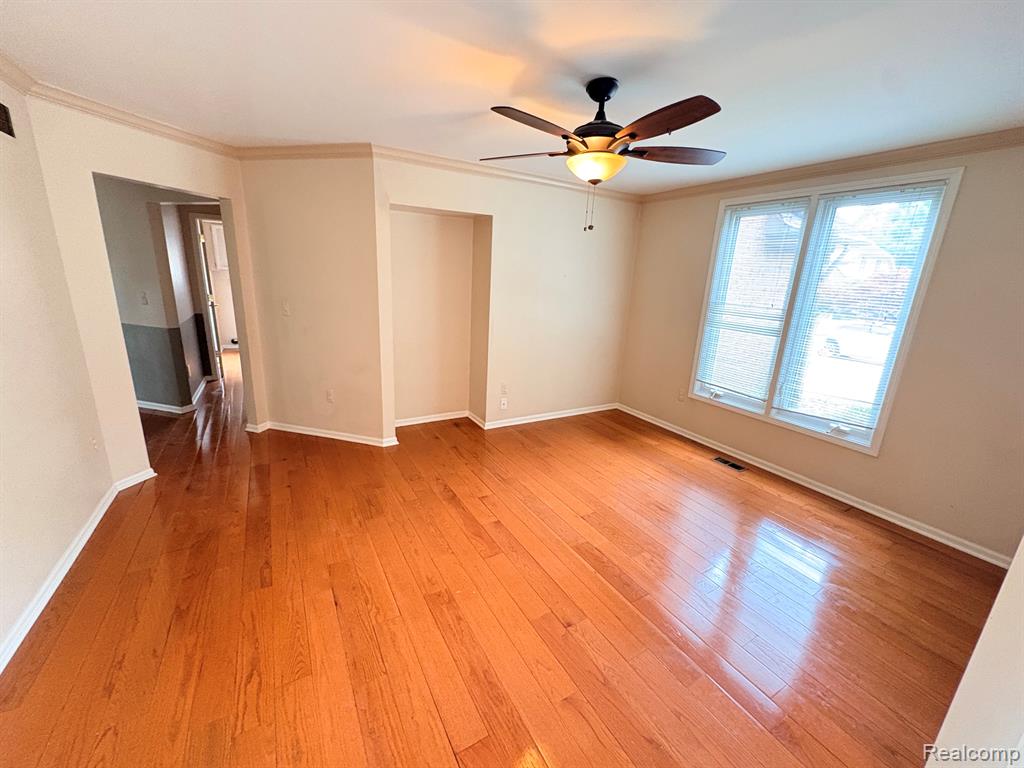 43336 Herring Drive, Clinton Twp, MI 48038 — Photo 3