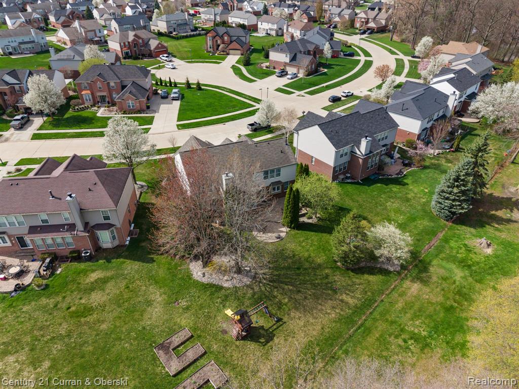 48742 Tanglewood Drive, Macomb, MI 48044 — Photo 80