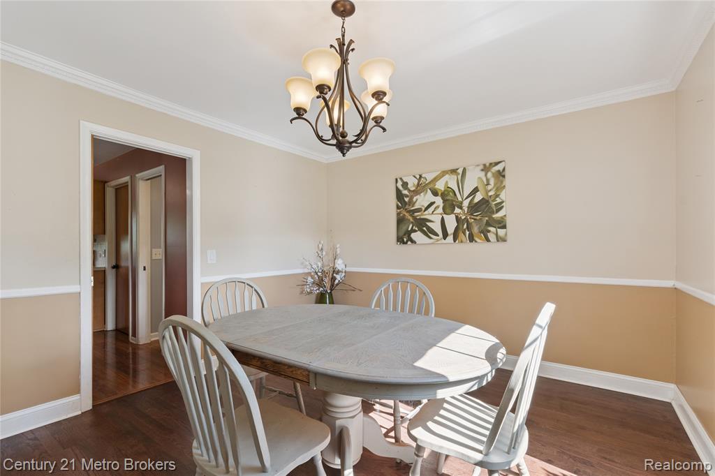 8505 Old Plank Road, Grand Blanc, MI 48439 — Photo 11