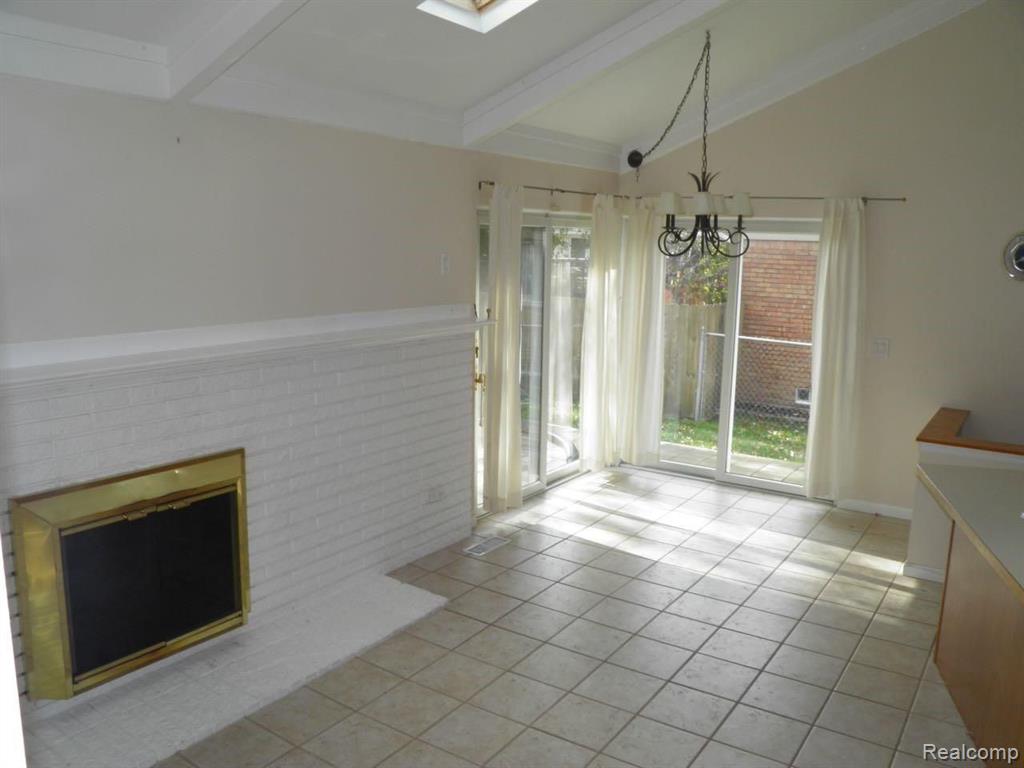 43805 HANFORD Road, Canton, MI 48187 — Photo 6