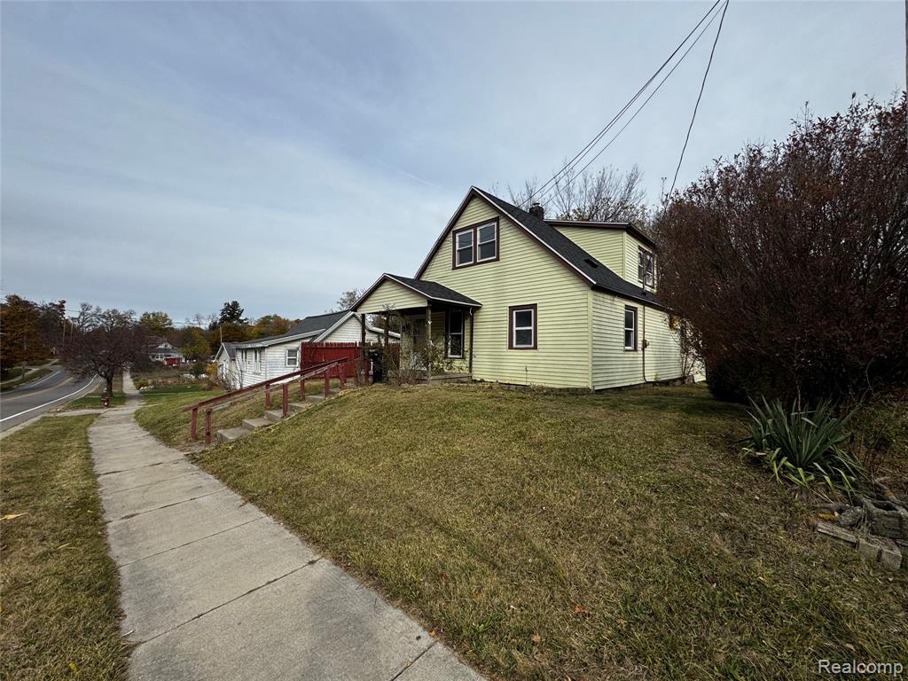 637 S Clemens Avenue, Lansing, MI 48912 — Photo 2