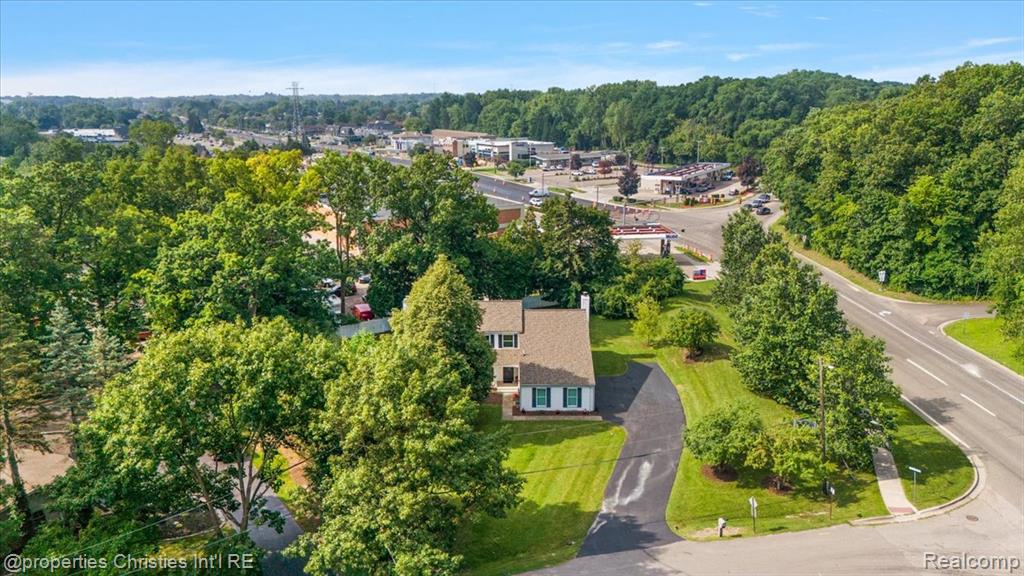 4069 Harbor Vista Drive, Orchard Lake Village, MI 48323 — Photo 47