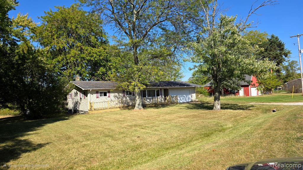 14600 Corunna Road, Chesaning, MI 48616 — Photo 2