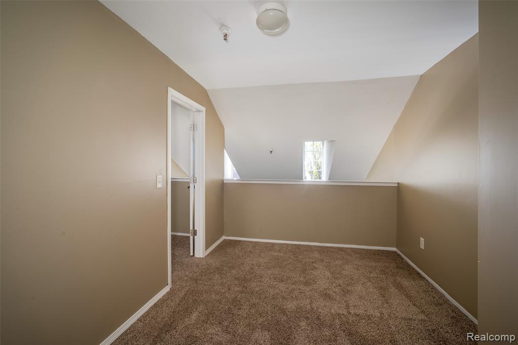 15650 Stone Crossing Drive, Southfield, MI 48075 — Photo 12