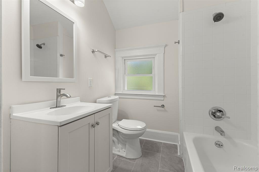 929 Lawrence Street, Detroit, MI 48202 — Photo 30