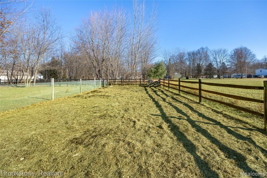 8450 Whiteford Center Road, Ottawa Lake, MI 49267 — Photo 17