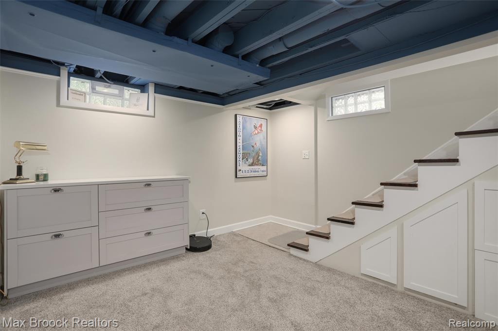 454 W Oakridge Street, Ferndale, MI 48220 — Photo 30