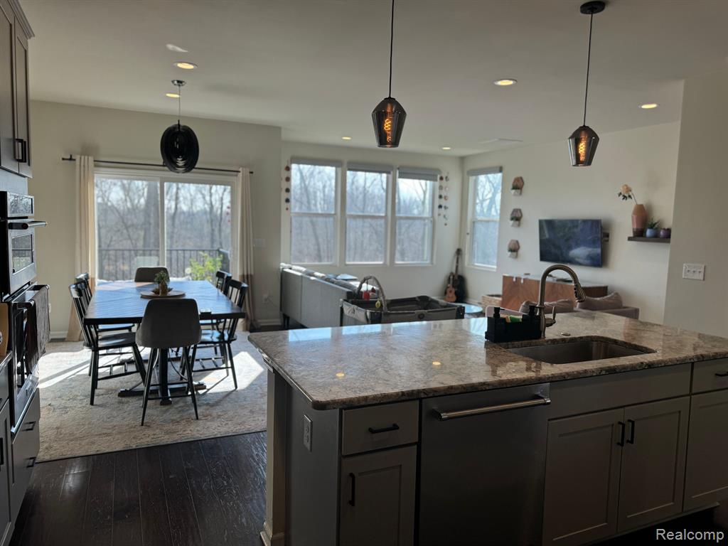 43595 CHANCELLOR Lane, Novi, MI — Photo 10