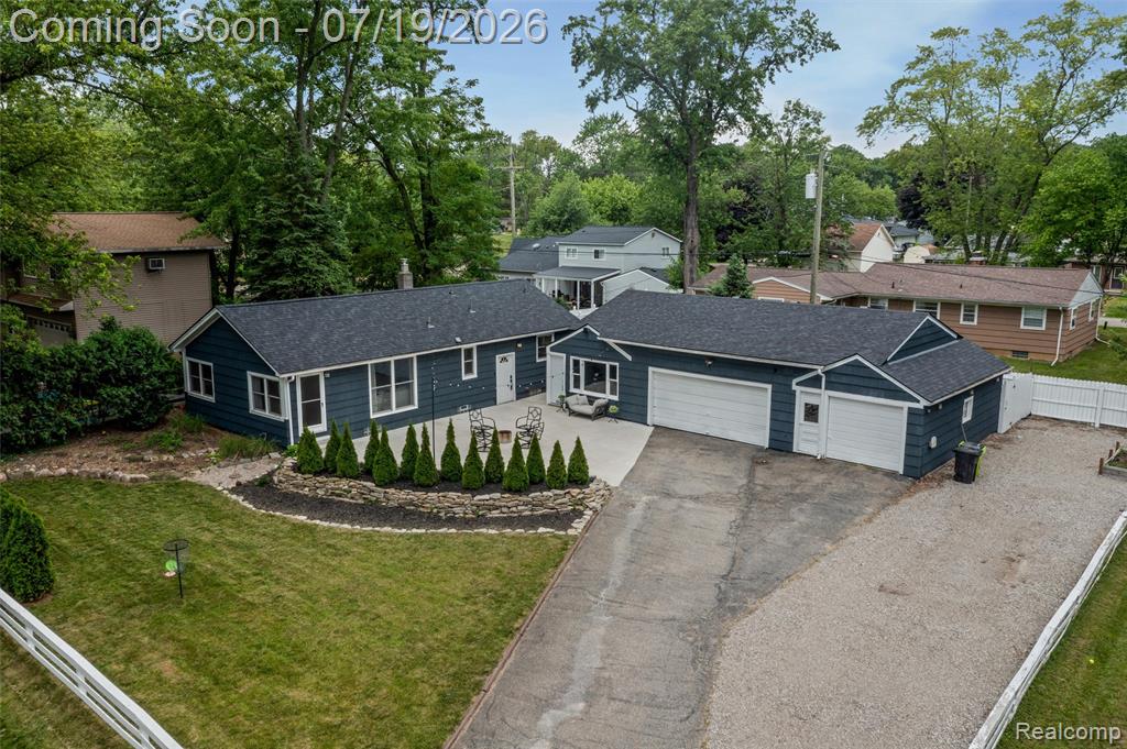4174 Bunker Avenue, West Bloomfield, MI 48323 — Photo 3