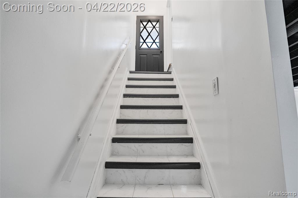 5845 Centralia Street, Dearborn Heights, MI 48127 — Photo 32