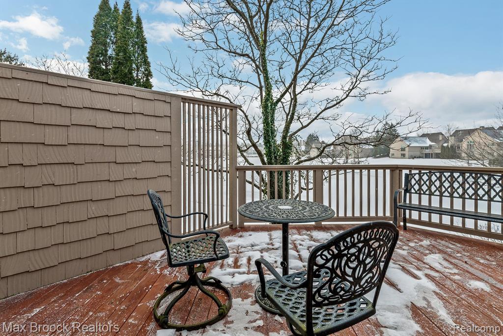 684 Deauville Lane, Bloomfield Hills, MI 48304 — Photo 33
