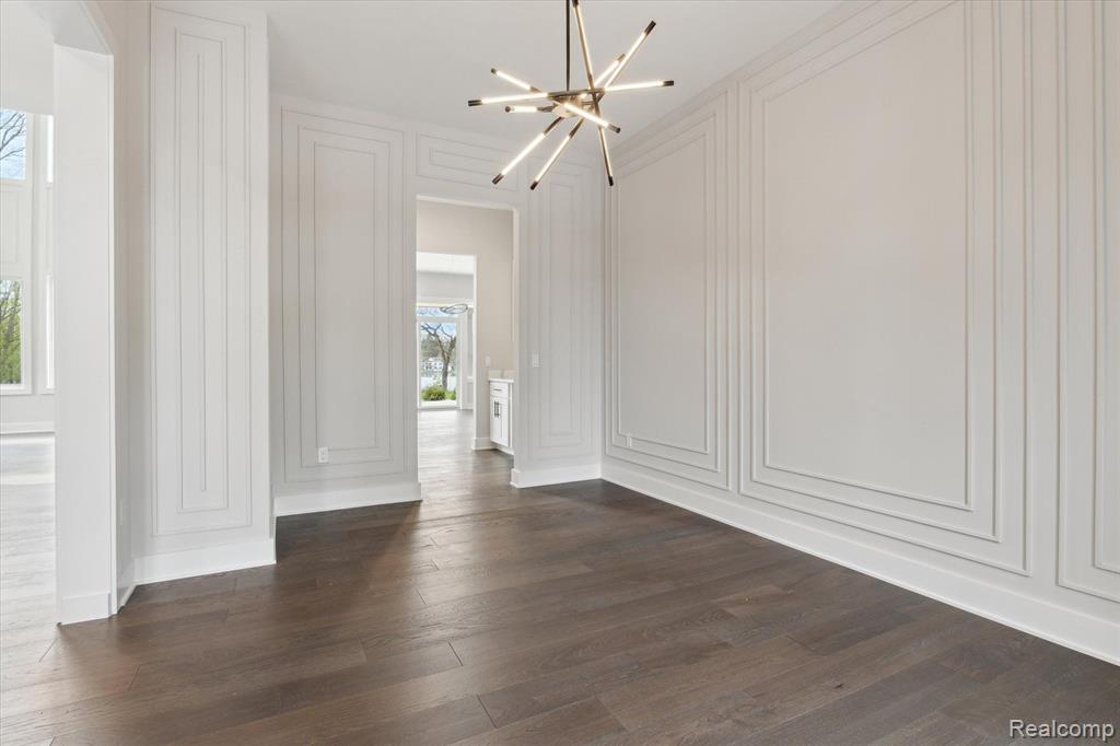 9 ANNANDALE, Leonard, MI 48367 — Photo 15